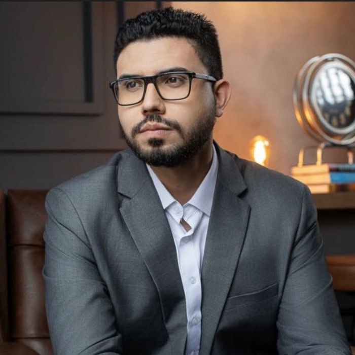 John López